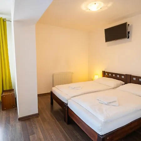 Leone Penzion&restaurant Harichovce