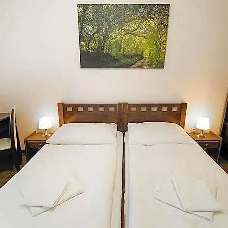 Leone Penzion&restaurant 3* Pálmafalva